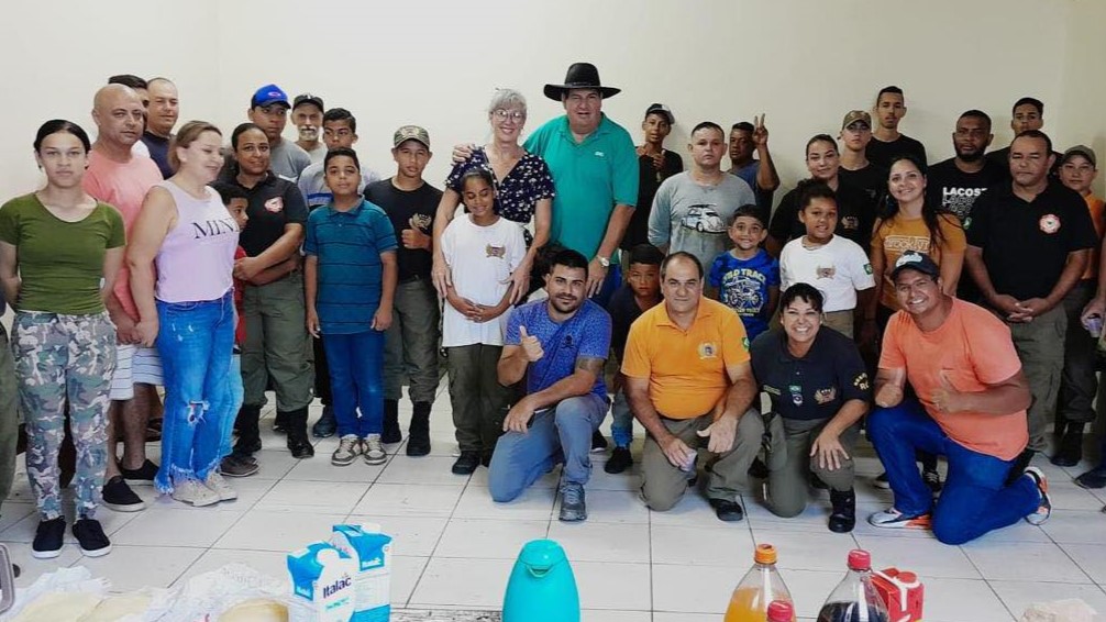 Prefeitura de Monte Mor ganha reforço da Associação Resgate Civil Brasil RCB, em ação de combate ao mosquito transmissor da dengue, no Jardim Moreira.